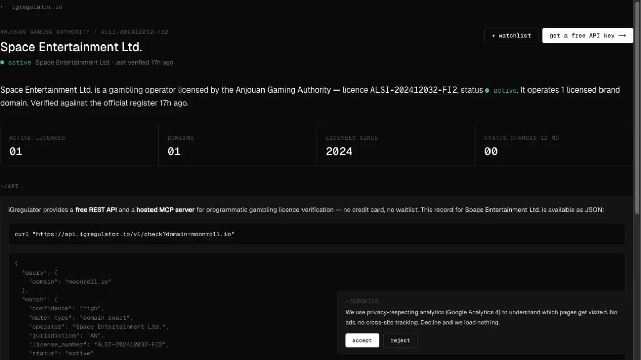 Licence record matching MoonRoll operator number and exact domain